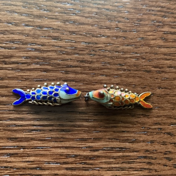 Vintage Chinese Cloisonné Fish Charms – Articulated Enamel Pendants - Picture 10 of 10